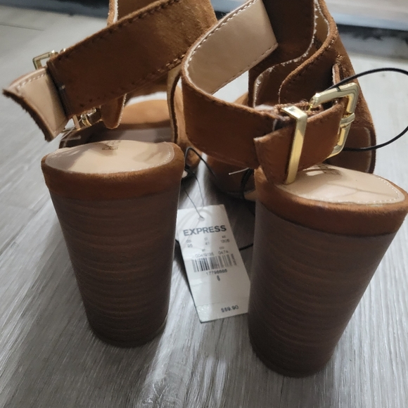 New With Tags Express suede open toe 3 1/2" heels - Picture 3 of 17